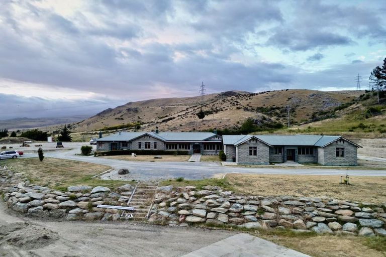 Photo of property in 567 Otematata Kurow Road, Kurow, 9435