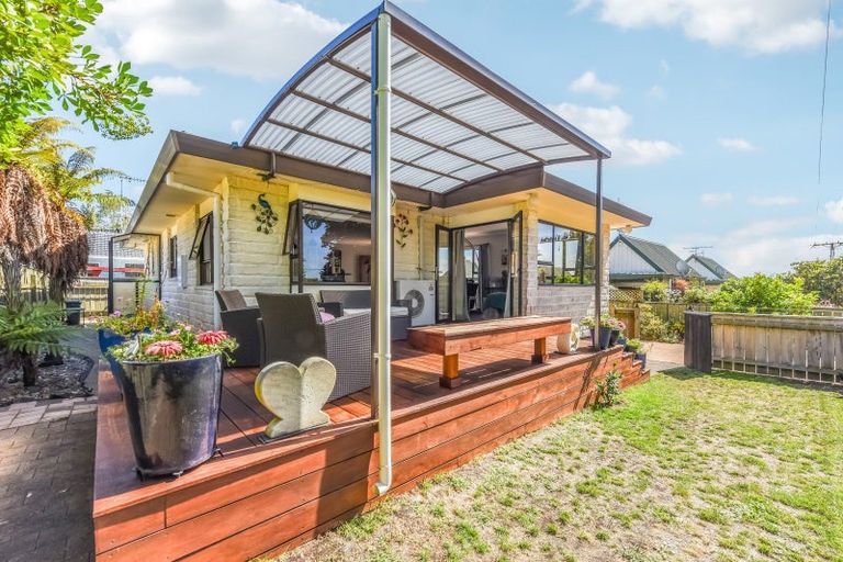 Photo of property in 8 Hobhouse Street, Stoke, Nelson, 7011