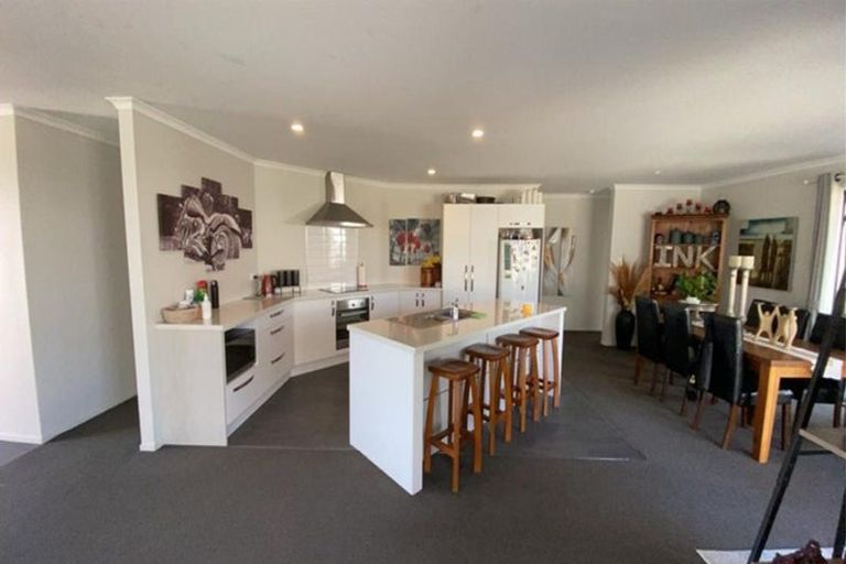 Photo of property in 9 Cupples Street, Papamoa Beach, Papamoa, 3118