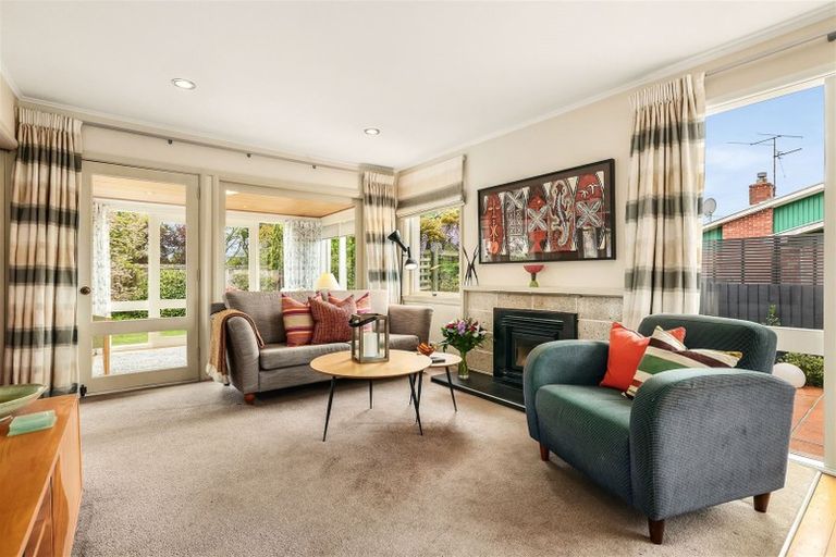 Photo of property in 35a Hamilton Avenue, Ilam, Christchurch, 8041