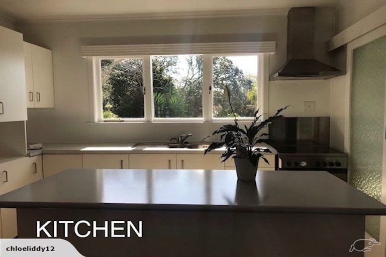 Photo of property in 26 Fordham Street, Beach Haven, Auckland, 0626