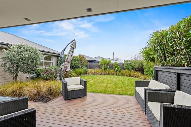 Photo of property in 7 Seaward Street, Pegasus, 7612