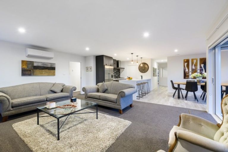 Photo of property in 7 Rotomanu Place, Pyes Pa, Tauranga, 3112