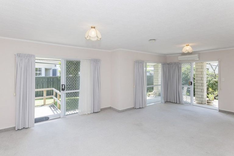 Photo of property in 12b Goldsmith Street, Elgin, Gisborne, 4010
