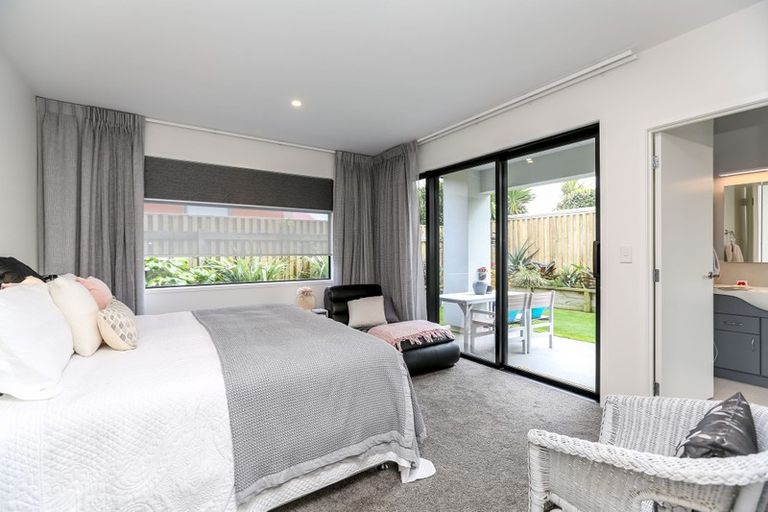 Photo of property in 39 Buller Street, New Plymouth, 4310