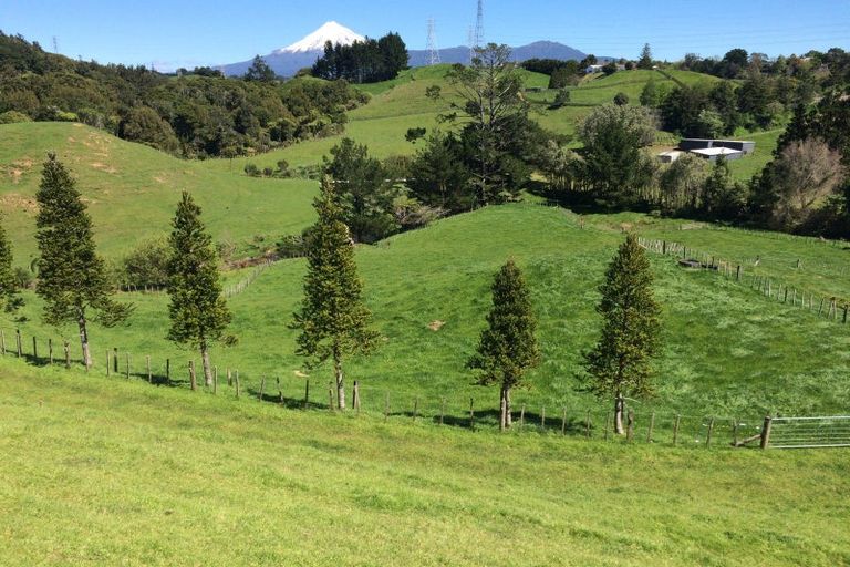 Photo of property in 4 Junction Street, Welbourn, New Plymouth, 4310