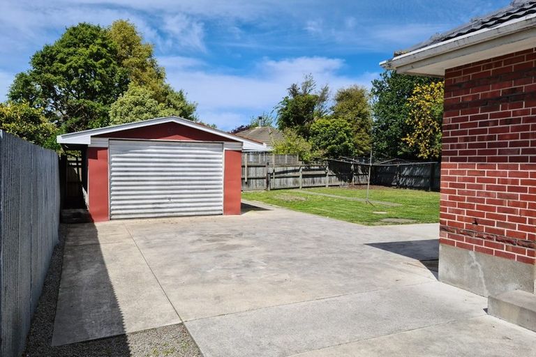 Photo of property in 242 Greers Road, Bryndwr, Christchurch, 8053