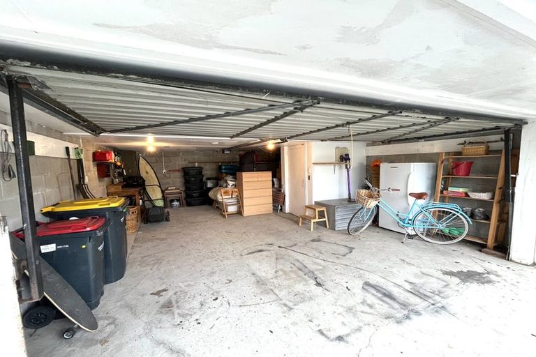 Photo of property in 44a Pacific Road, North New Brighton, Christchurch, 8083