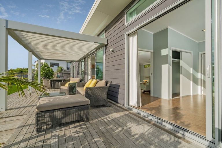 Photo of property in 36 Park Lane, Whitianga, 3510