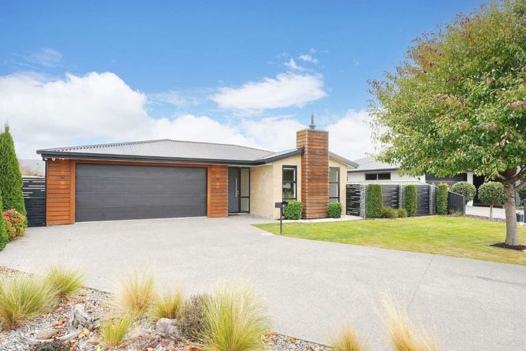 Photo of property in 20 Loxley Place, Lincoln, 7608