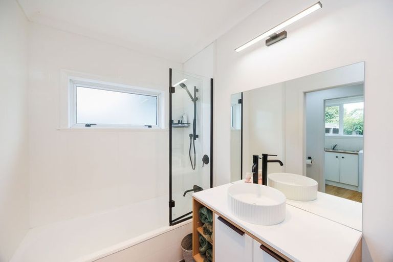 Photo of property in 26 Swansea Street, Hokowhitu, Palmerston North, 4410