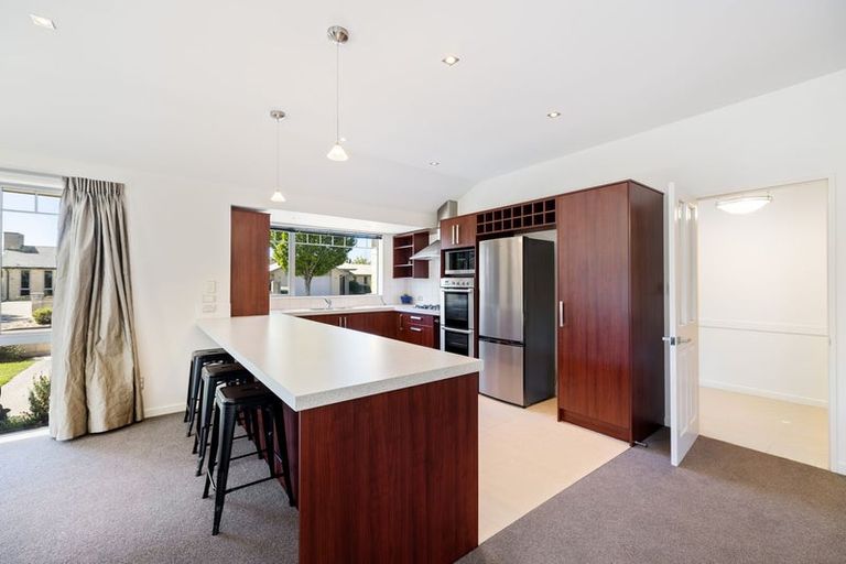 Photo of property in 27 Cridland Place, Halswell, Christchurch, 8025