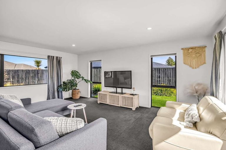 Photo of property in 7 Lambies Street, Marshland, Christchurch, 8083