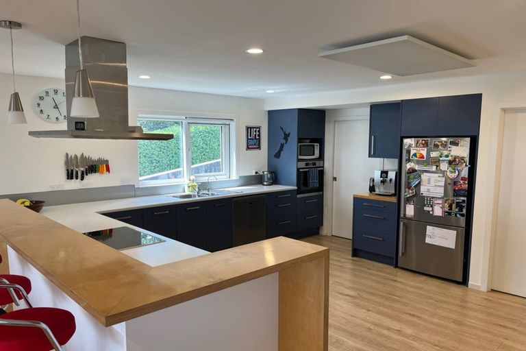 Photo of property in 69 Duncansby Road, Stanmore Bay, Whangaparaoa, 0932