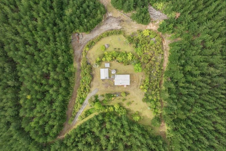 Photo of property in 112 Hikuai School Road, Hikuai, 3579