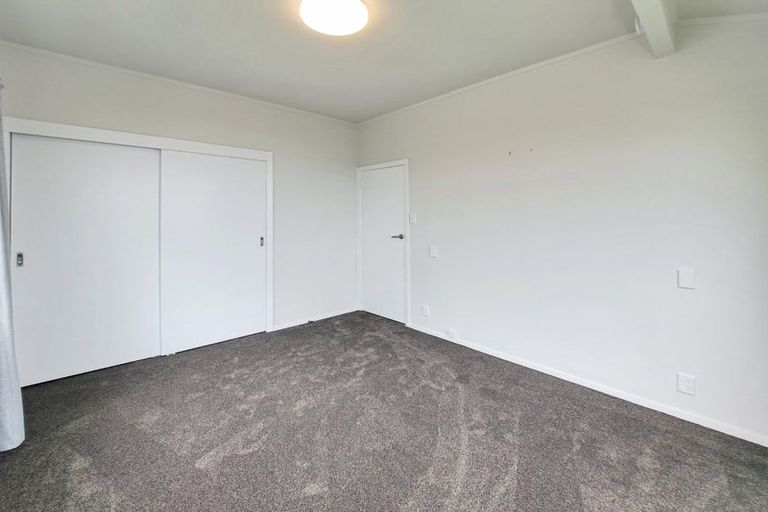 Photo of property in 221 The Esplanade, Petone, Lower Hutt, 5012