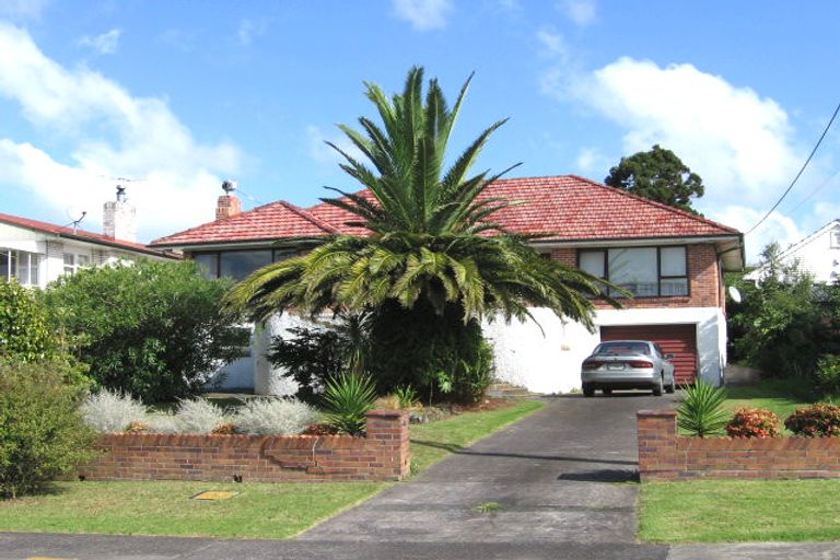 Photo of property in 80 Jaemont Avenue, Te Atatu South, Auckland, 0610