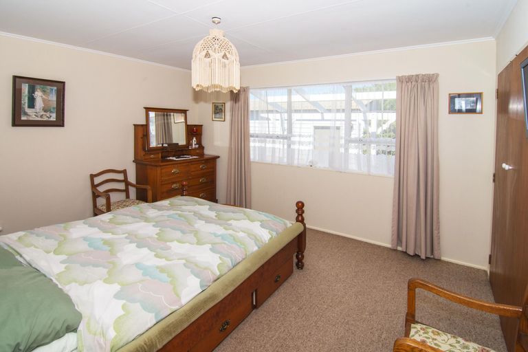 Photo of property in 14 Fraser Street, Masterton, 5810