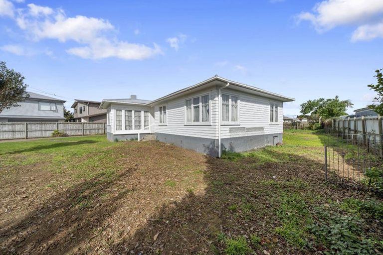 Photo of property in 44a Vine Street, Mangere East, Auckland, 2024