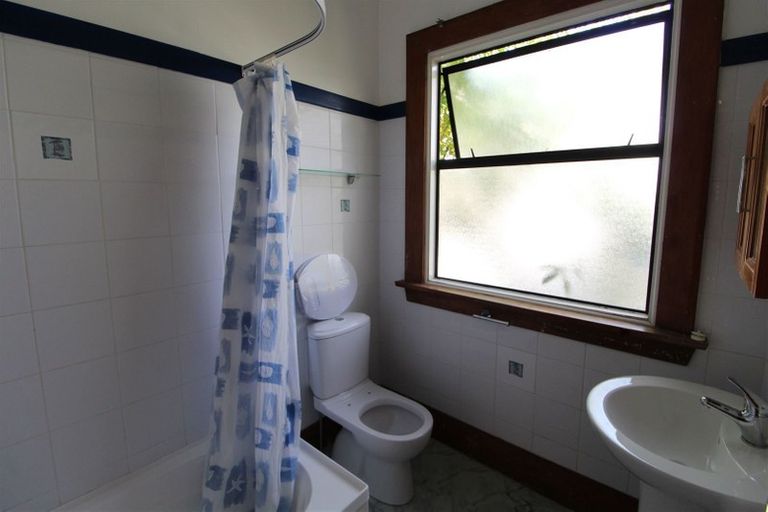 Photo of property in 28 Preston Street, West End, Timaru, 7910