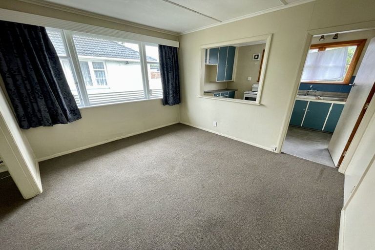 Photo of property in 33 Routley Crescent, Elderslea, Upper Hutt, 5018