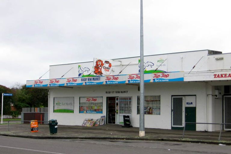 Photo of property in 126 Rugby Street, Awapuni, Palmerston North, 4412