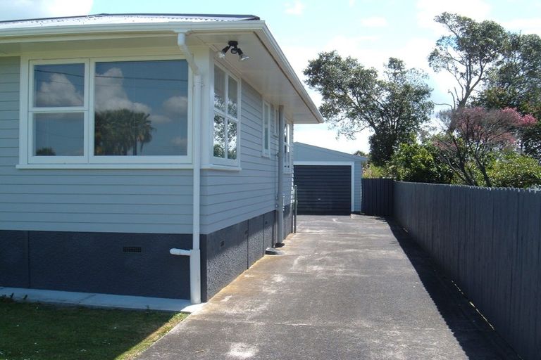 Photo of property in 123 Metcalfe Road, Ranui, Auckland, 0612