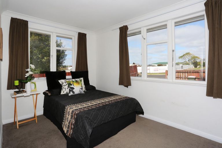 Photo of property in 20 Church Street, Tuakau, 2121