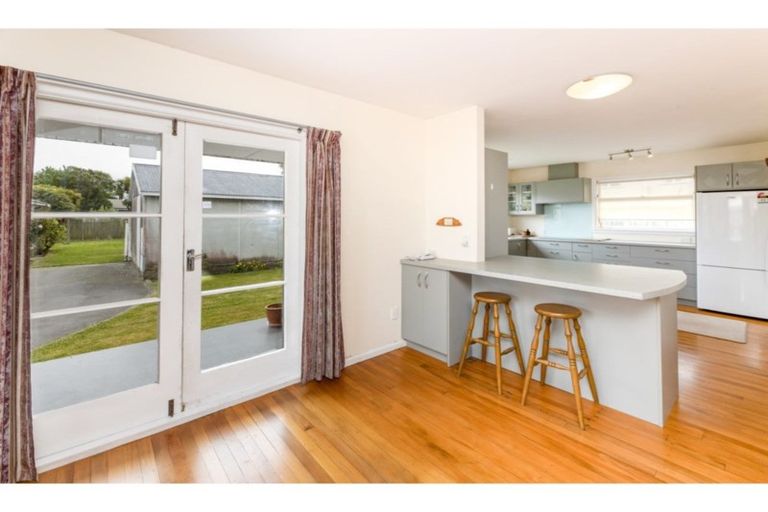 Photo of property in 4 Falcon Street, New Brighton, Christchurch, 8061