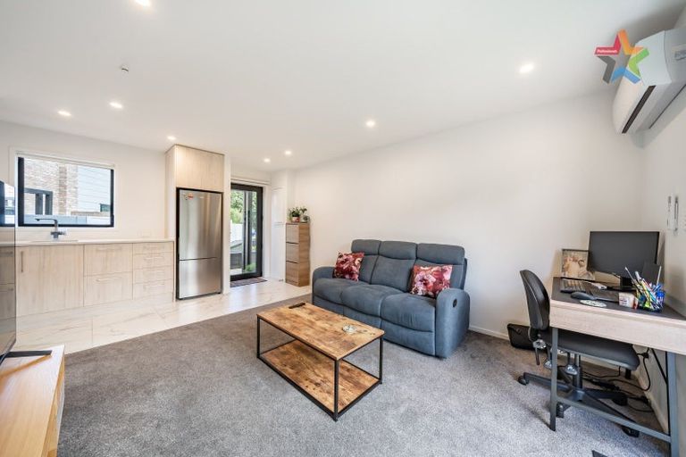 Photo of property in 6/123 Cambridge Terrace, Fairfield, Lower Hutt, 5011