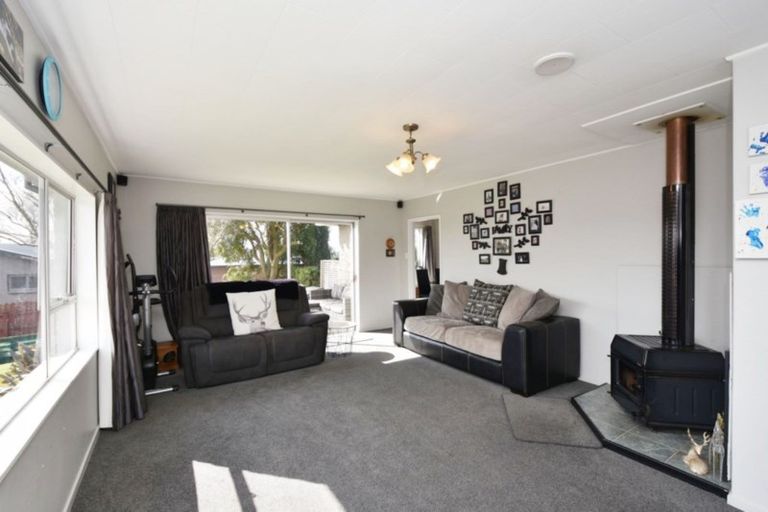 Photo of property in 22 Hughies Lane, Otautau, 9610