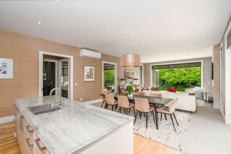 Photo of property in 47 Waiwetu Street, Fendalton, Christchurch, 8052