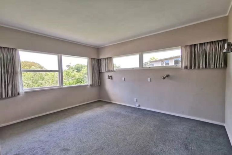 Photo of property in 20 Marywil Crescent, Hillcrest, Auckland, 0627