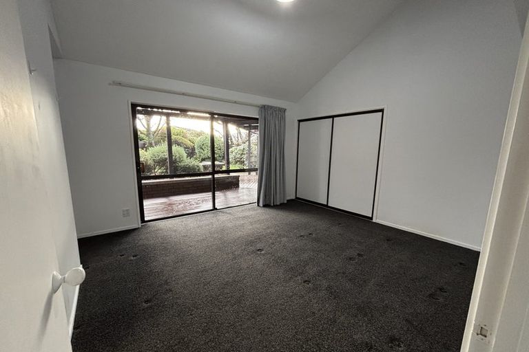 Photo of property in 6 Lakeview Place, Halswell, Christchurch, 8025
