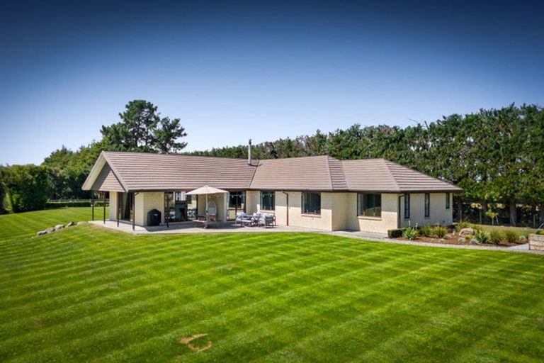 Photo of property in 106 Davis Road, Cust, Rangiora, 7471