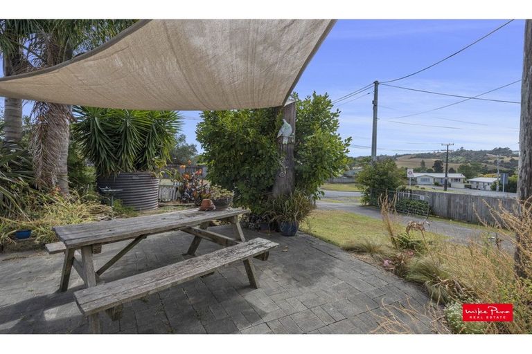 Photo of property in 3 View Road, Hikurangi, 0114