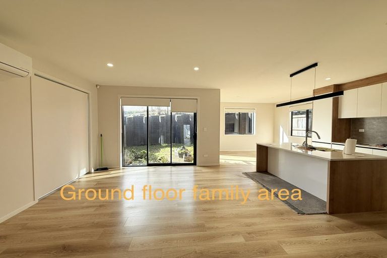 Photo of property in 15 Kea Road, Silverdale, 0932
