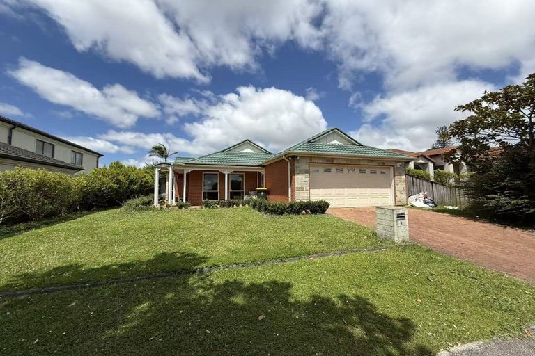 Photo of property in 8 Sheddings Lane, East Tamaki, Auckland, 2016