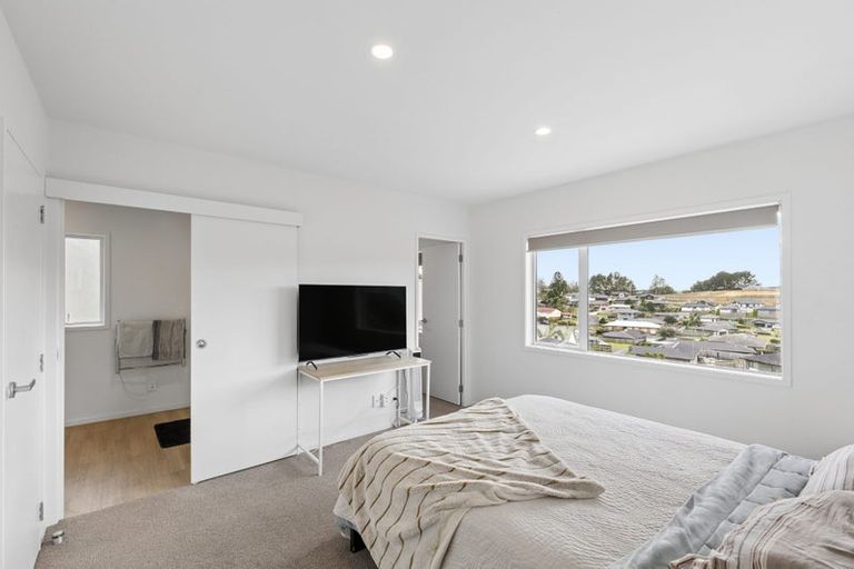 Photo of property in 16 Rimu Avenue, Huntly, 3700