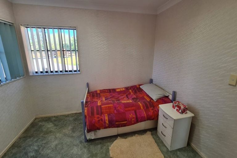 Photo of property in 10 Porterfield Road, Whitford, Howick, 2571