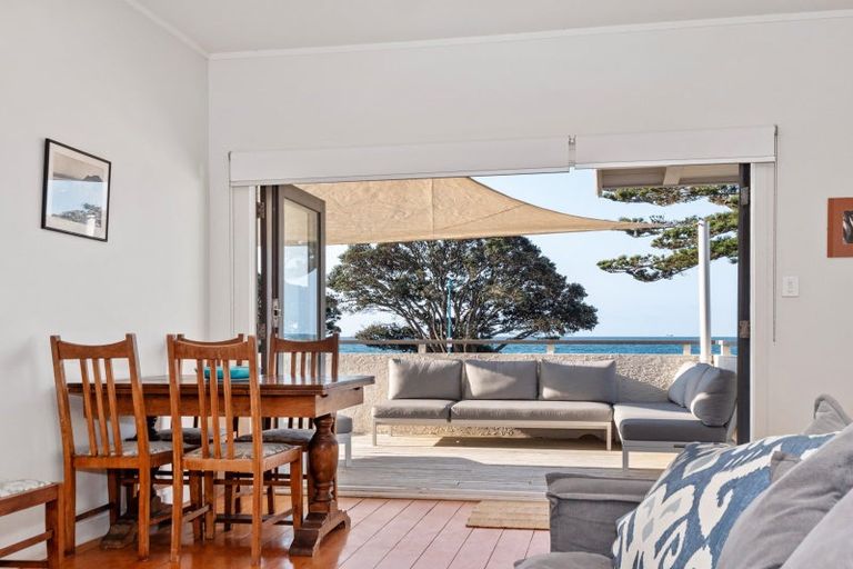 Photo of property in 15a Marine Parade, Mount Maunganui, 3116