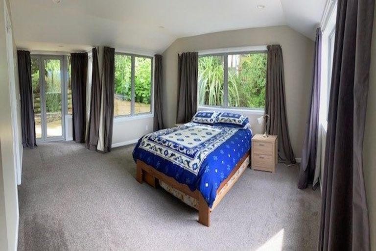 Photo of property in 38 Greenstone Place, Fernhill, Queenstown, 9300