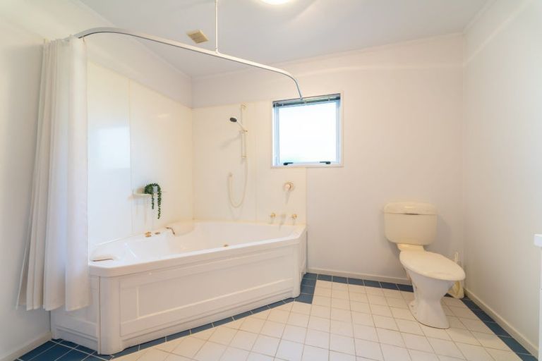 Photo of property in 272 Selwyn Street, Marchwiel, Timaru, 7910