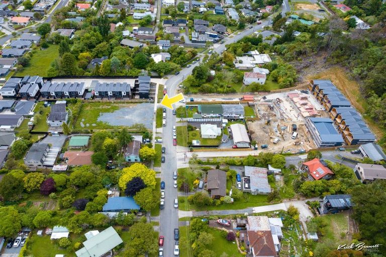 Photo of property in 32 Raukawa Street, Stokes Valley, Lower Hutt, 5019
