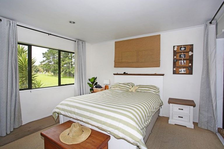 Photo of property in 11d Hyland Place, Waiuku, 2681