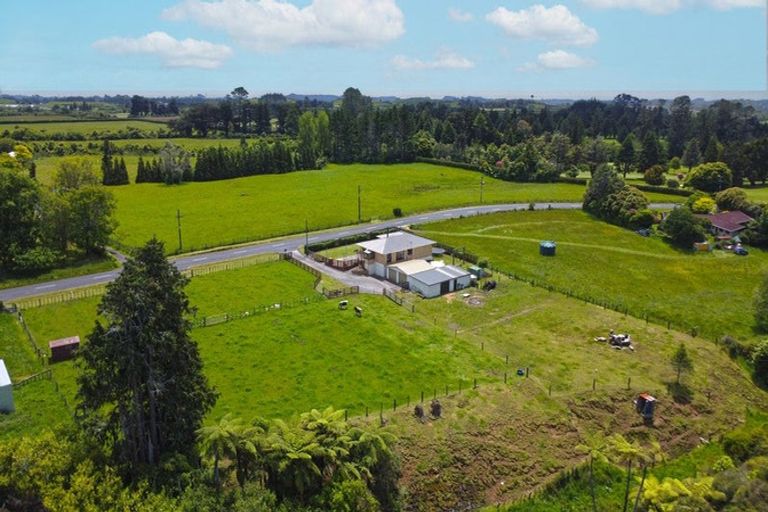 Photo of property in 303 Lepper Road, Egmont Village, Inglewood, 4386