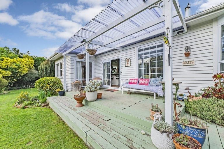 Photo of property in 494 Lake Road South, Leeston, 7683