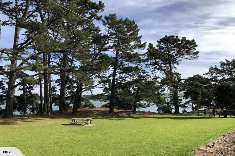 Photo of property in 19 Wheriko Avenue, Glenbrook, 2681