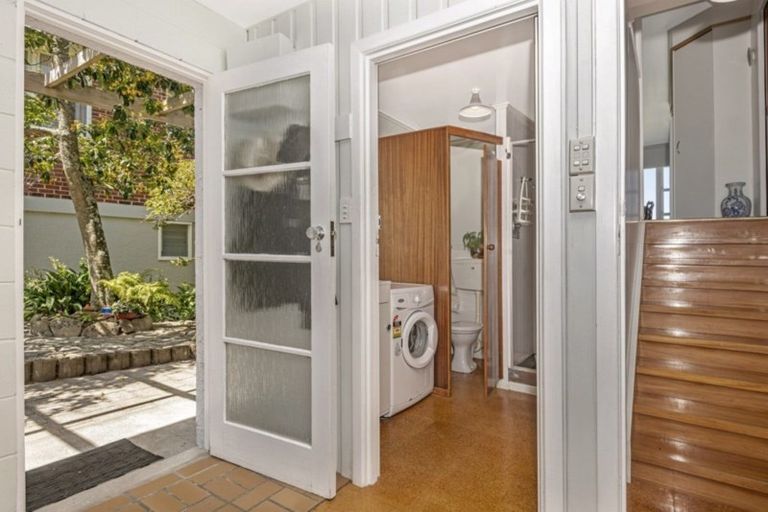 Photo of property in 97 Moana Road, Okitu, Gisborne, 4010