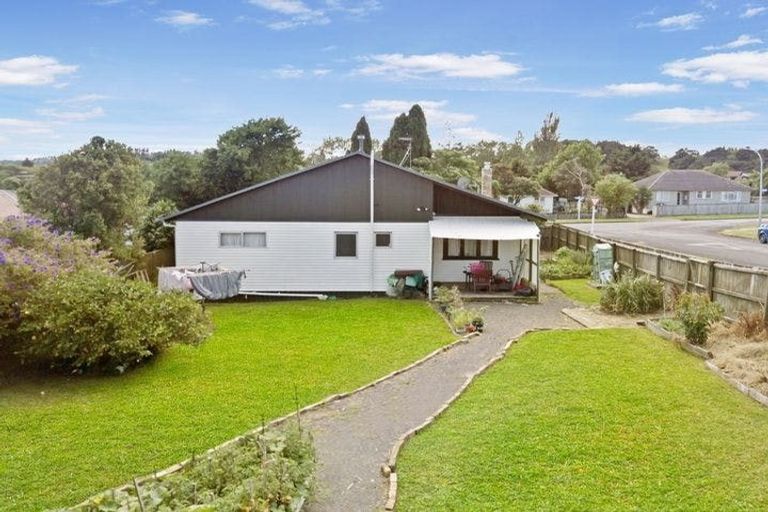 Photo of property in 14 Dominion Road, Tuakau, 2121